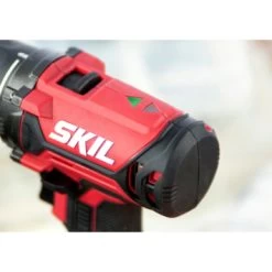 SKIL 20V Accuboormachine 3008HC + 2 Accu's 2,0Ah + Lader + 51-delige Set + Koffer -Gereedschap Verkoop 123 1374