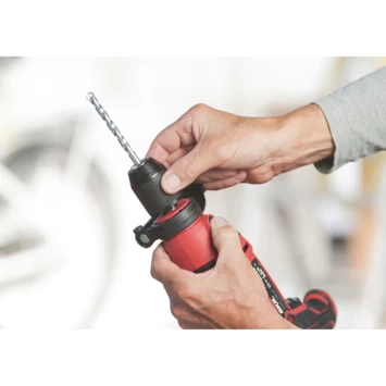 SKIL Klopboormachine Met Metalen Boorkop 6725GA 710W + 10 Boren 3 SKIL Klopboormachine Met Metalen Boorkop 6725GA 710W + 10 Boren - Afbeelding 3