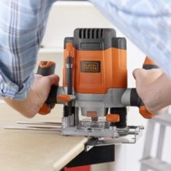 Black & Decker BLACK+DECKER Bovenfrees KW1200E-QS -Gereedschap Verkoop 123 2119
