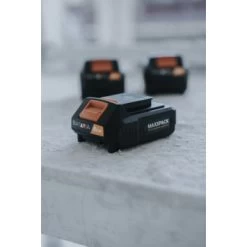 Batavia 2.0 Ah - 18 Volt Li-Ion Accu 7 Batavia 2.0 Ah - 18 Volt Li-Ion Accu -Gereedschap Verkoop 123 3412