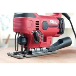 SKIL Decoupeerzaag 4530AA 550W - Met Pendelfunctie -Gereedschap Verkoop 123 899