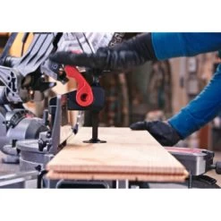 SKIL Afkortzaag /verstekzaag 254mm Met Trekfunctie, Laser En 'dual Bevel' Functie 1320AA 2000W + Snelklem 11 SKIL Afkortzaag /verstekzaag 254mm Met Trekfunctie, Laser En 'dual Bevel' Functie 1320AA 2000W + Snelklem -Gereedschap Verkoop 123 950